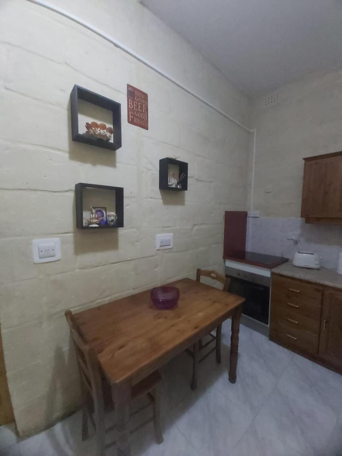 Three Apartment Birgu Exterior photo